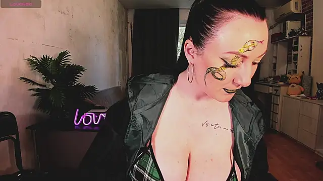 Mira Xo  online show from October 17, 10:51 am