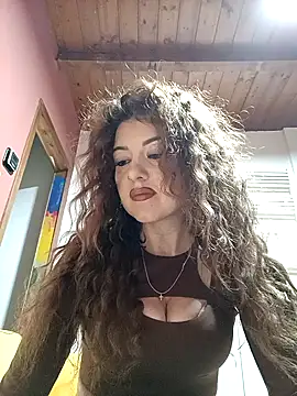 CurlyElisa online show from February 15, 8:30 pm