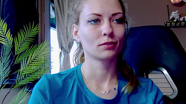 karo123421 online show from December 21, 8:40 am