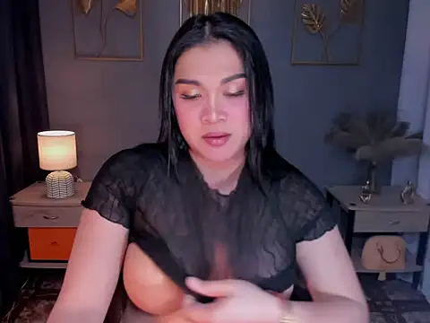 MaxeneCullens online show from September 11, 7:31 am