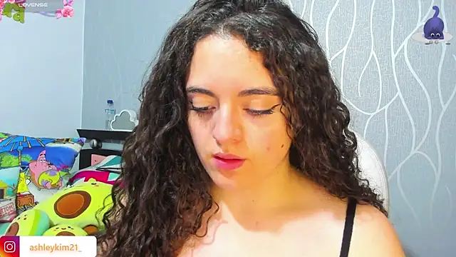 AshleyKim  online show from September 18, 12:09 am