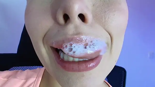 lisbet21x online show from February 20, 9:15 pm