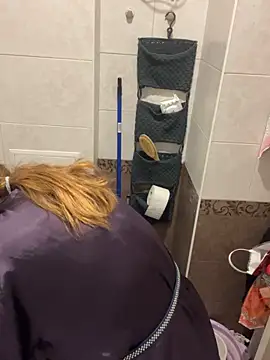 DienkaGreen online show from November 18, 8:15 am