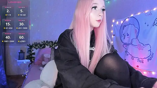 Misty Shadow online show from April 7, 10:01 pm