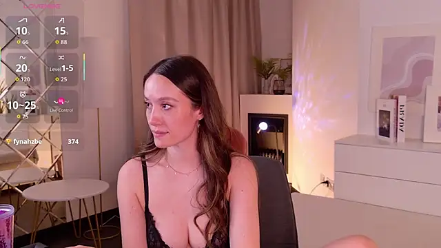 AgnesGoddess online show from July 9, 12:35 am