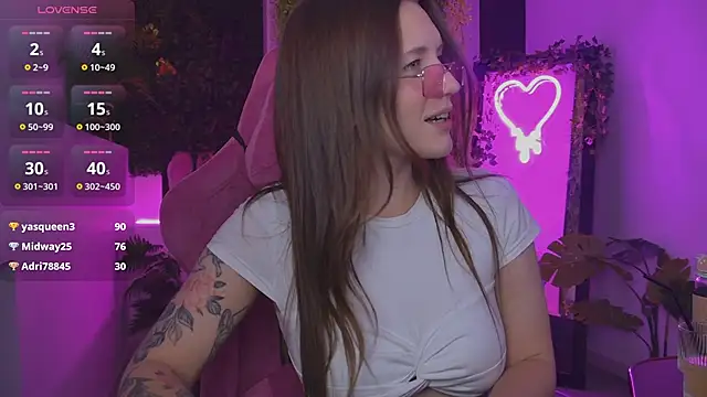 JennyDens online show from June 26, 6:53 pm