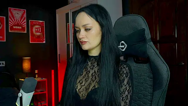 QueenAliss online show from February 26, 7:07 am