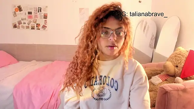 ValienteGirl  online show from September 30, 3:23 am