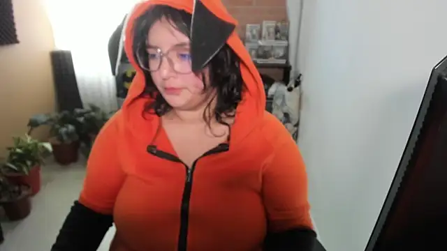 aika-dreams online show from September 9, 1:33 pm