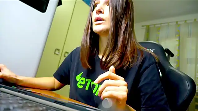 GodlyTheia online show from January 10, 11:04 am