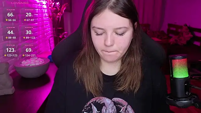 XNirvanaX online show from April 24, 4:48 am