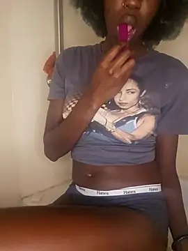 oliviaprettypussy online show from October 1, 7:19 pm