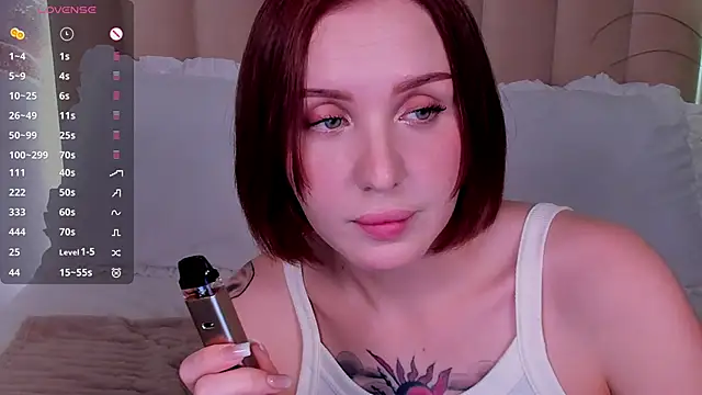 LianaFord online show from February 3, 6:40 am