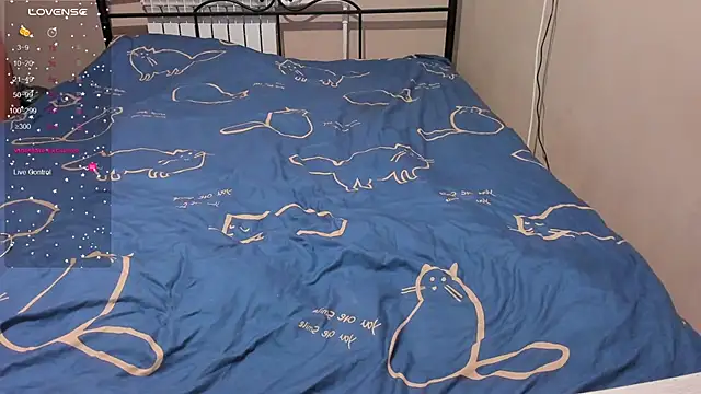 eva zero online show from December 22, 2:42 pm