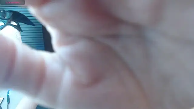 pink-2022 online show from April 21, 8:27 pm