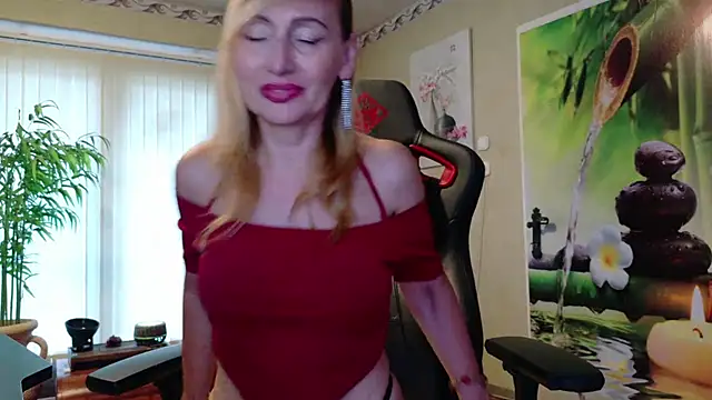 HotLana69 online show from June 30, 6:18 pm
