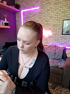 Melissa1994- online show from April 22, 1:41 pm