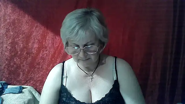 Gina Marlyn online show from April 15, 7:58 pm