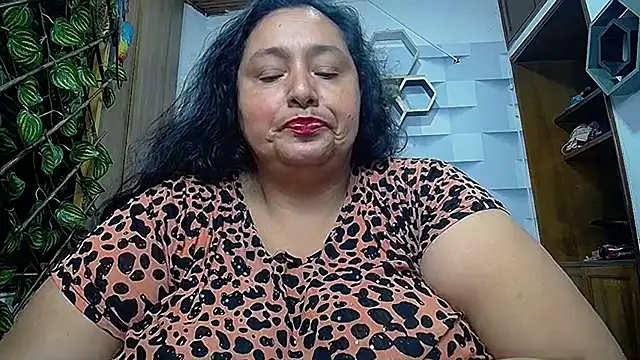 TistMature online show from October 6, 1:06 pm