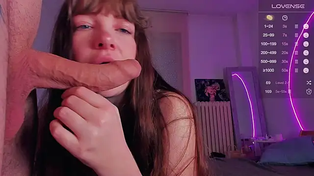 alicekaneky online show from October 27, 5:25 am