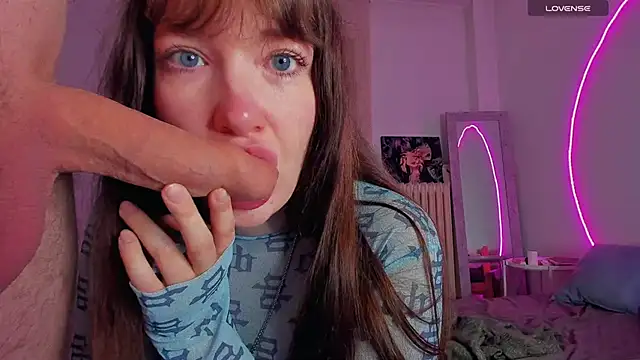 alicekaneky online show from September 26, 11:34 pm