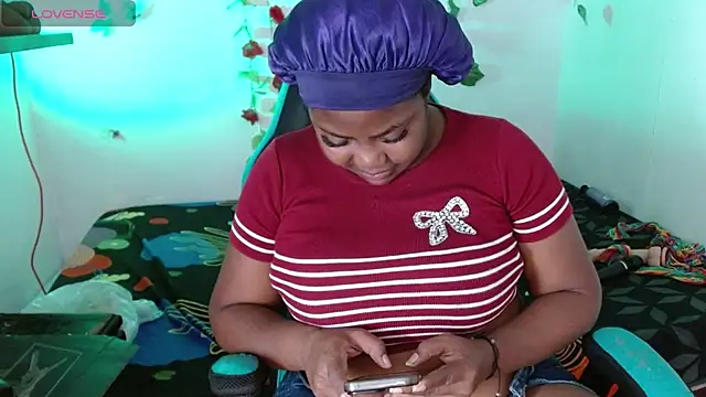 niawk  online show from April 2, 2:47 pm