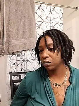 markquanna online show from December 21, 6:39 am