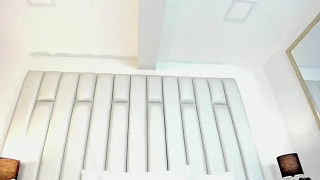 aandreaperez online show from October 3, 1:16 pm