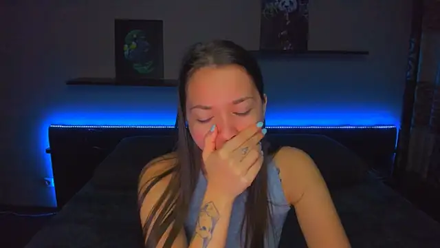 AlexaBarkley online show from November 11, 12:39 am