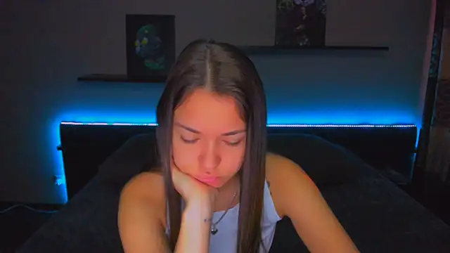 AlexaBarkley online show from October 16, 12:35 am