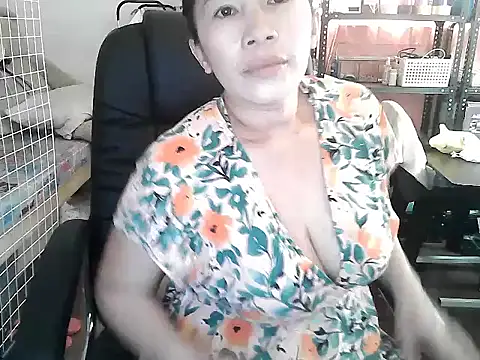 Alexiadreamer online show from March 13, 3:41 am