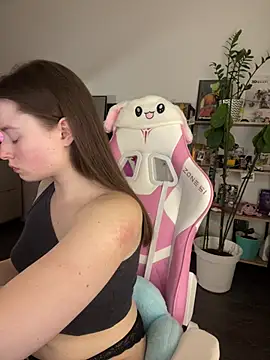 sweetest pie online show from April 2, 6:38 pm