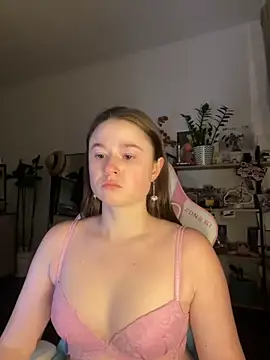 sweetest pie online show from September 23, 9:46 pm