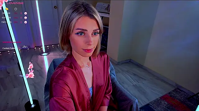 Arielle  03 online show from November 20, 2:01 am