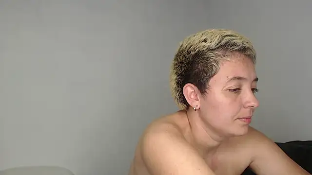 kathy luisa online show from March 9, 2:26 am