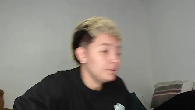 kathy luisa online show from March 28, 1:05 am