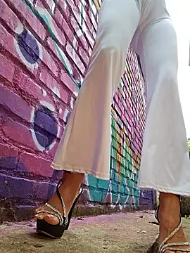 Yuky ta online show from January 8, 5:50 pm