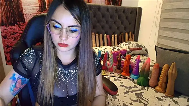 sofia23dirty online show from March 11, 11:29 pm