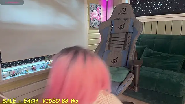 SandyChris online show from May 16, 6:49 am