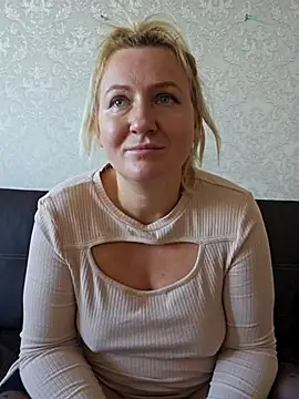 Marushka online show from October 1, 9:25 am