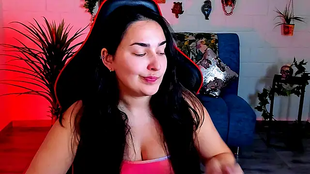 CeceliaJohnson online show from October 16, 8:28 am