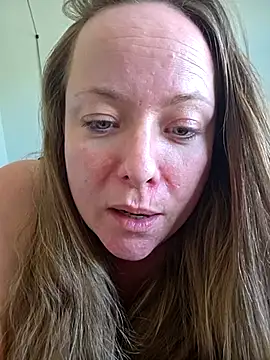 julimonroe online show from February 28, 9:14 pm