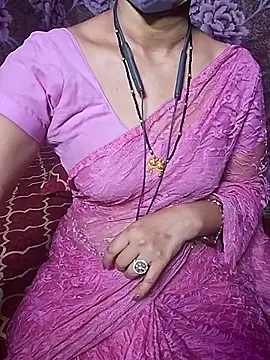 XBHUUME online show from April 30, 5:18 pm