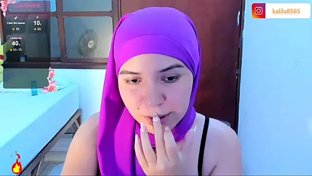 MatchedEyebrow online show from December 14, 9:20 pm