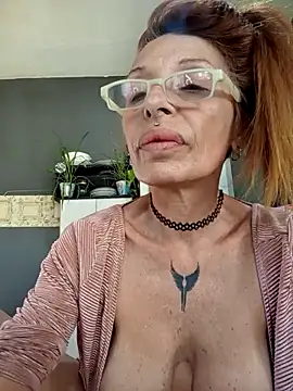 FrozenWaffle online show from October 4, 5:50 pm