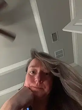 Vivian MayXxX online show from February 12, 7:26 pm