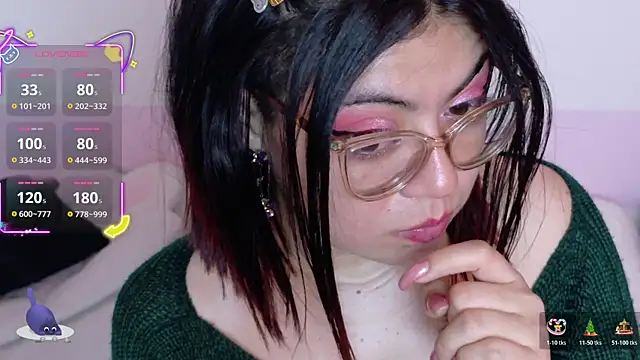 Catwhite  online show from January 9, 6:56 pm