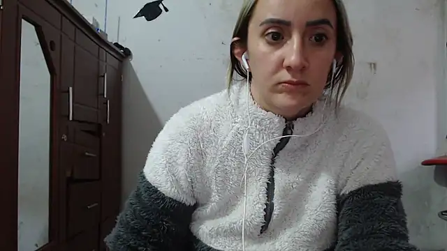 DeepAnal07 online show from April 15, 11:44 am