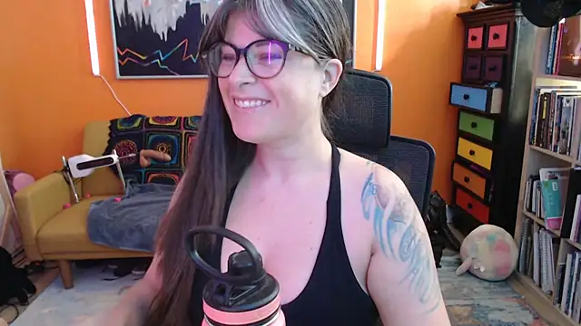 TheLenaAdams online show from October 21, 4:44 pm