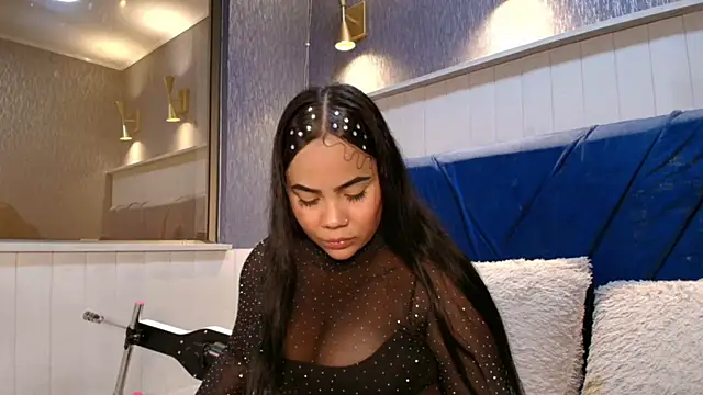 EmilyQueen3x online show from February 27, 2:50 pm